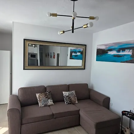 Palm Breeze - Americas Апартаменты *