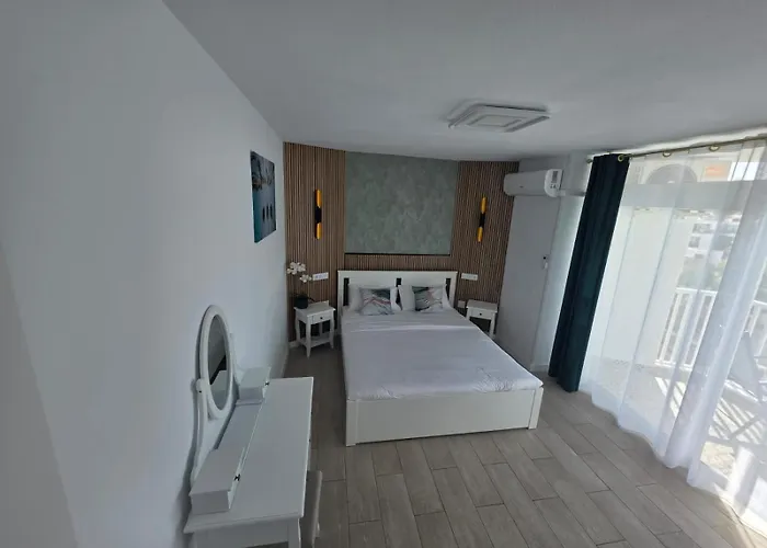 Palm Breeze - Americas Apartmán *